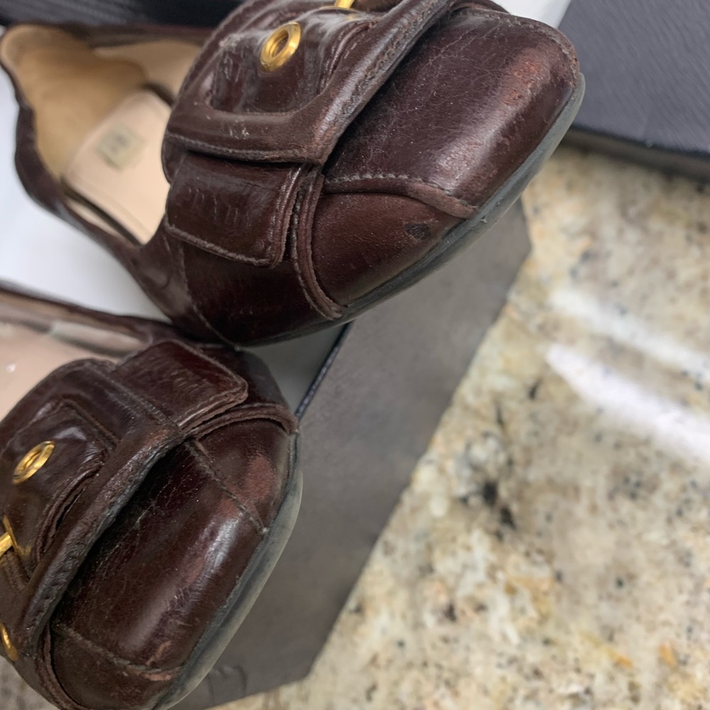 Authentic PRADA shoes - Picture 10 of 14